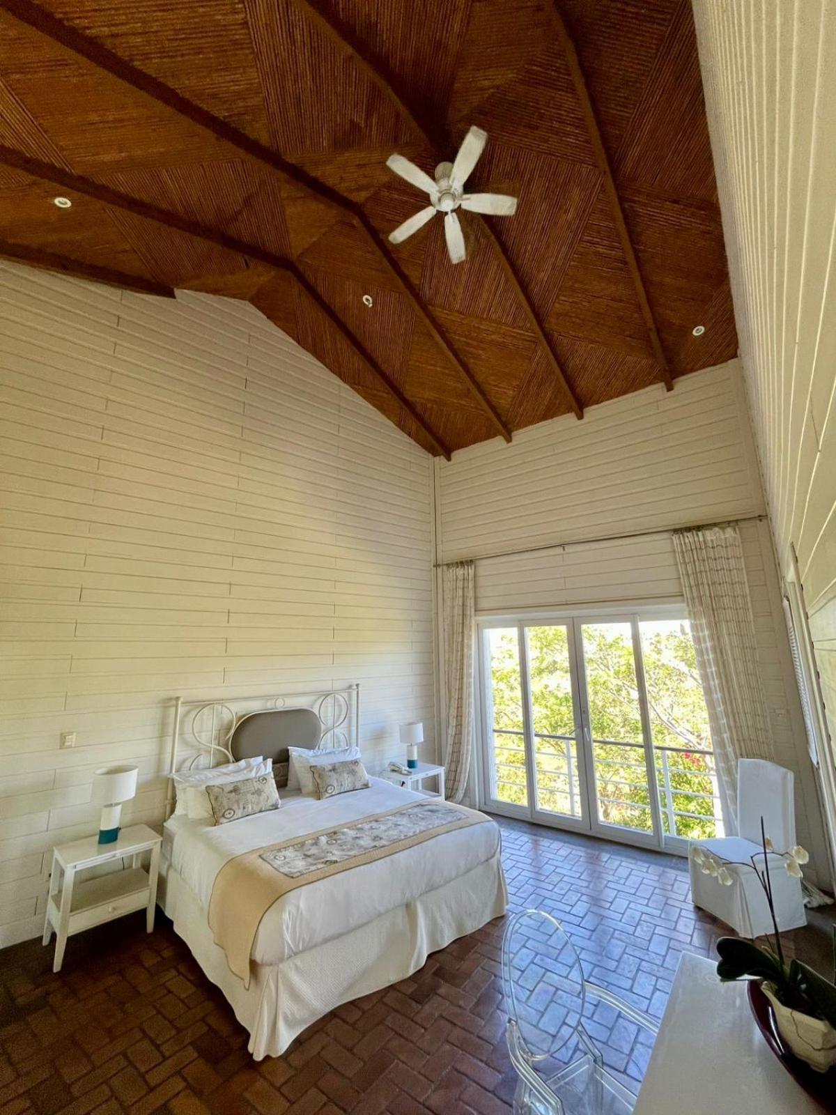 Asclepios Wellness & Healing Retreat Hotel Carrillos Ngoại thất bức ảnh