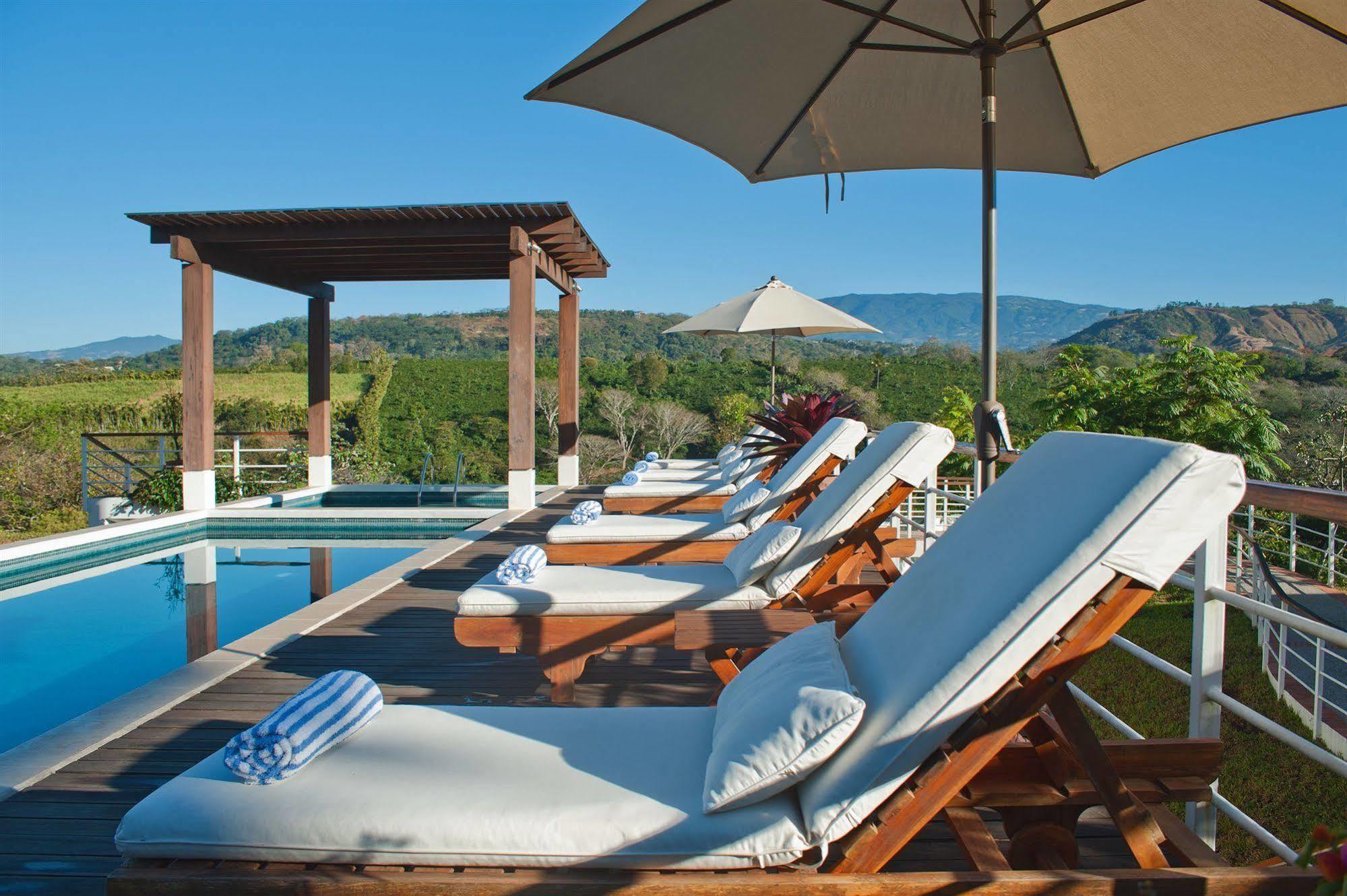 Asclepios Wellness & Healing Retreat Hotel Carrillos Ngoại thất bức ảnh